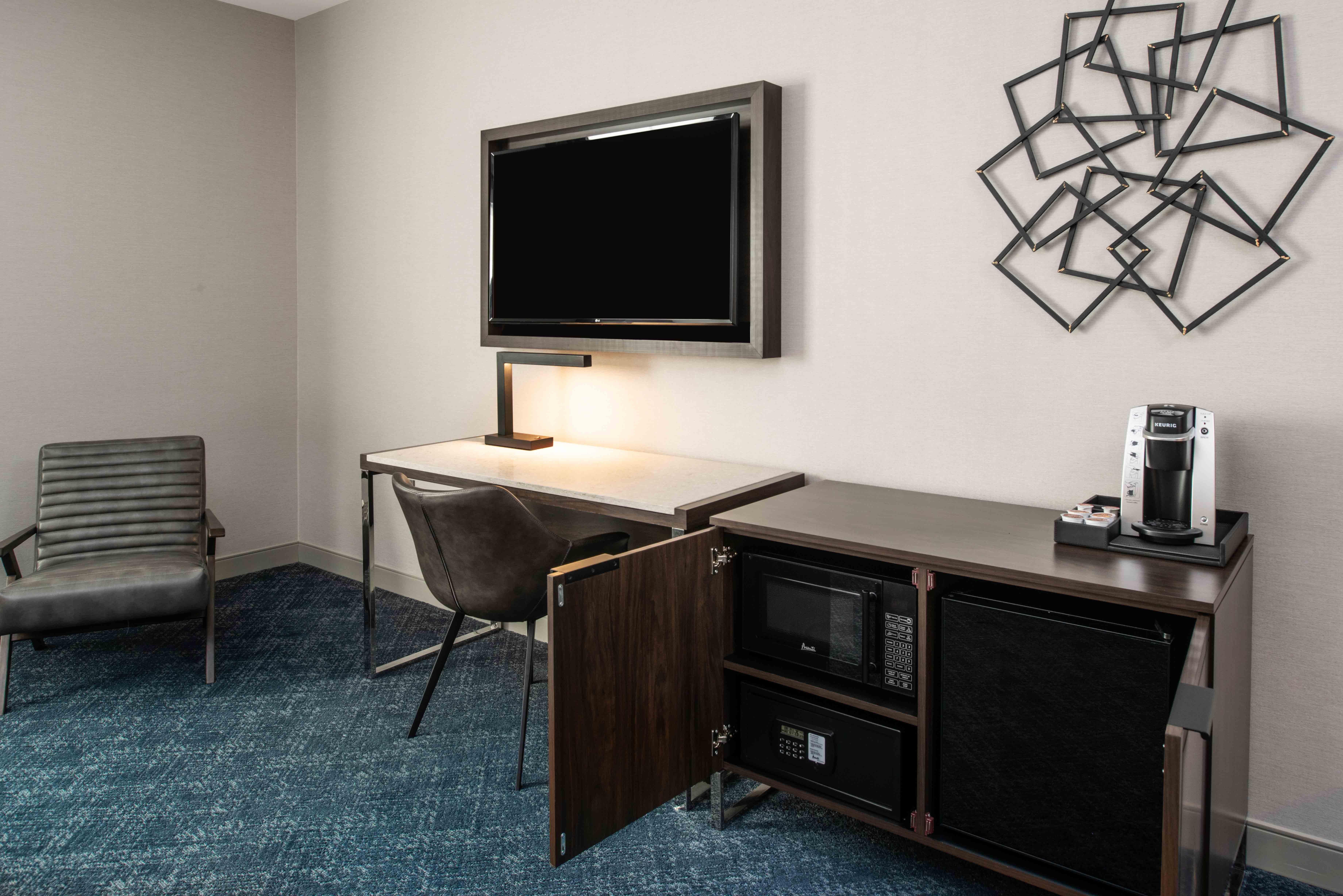Holiday Inn Express - Boston South - Quincy By Ihg Экстерьер фото